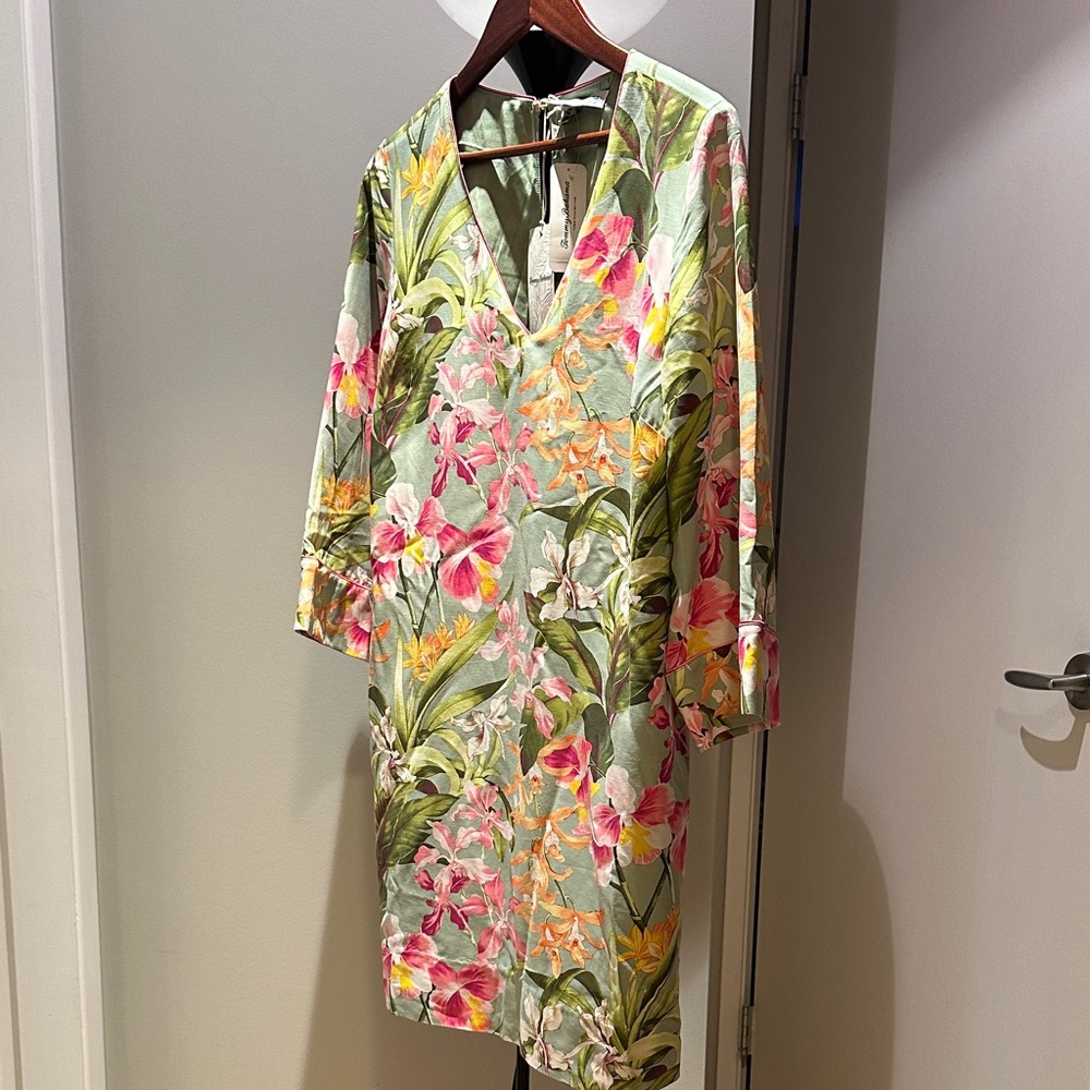 Silk Tommy Bahama Pink and Green Floral Dress orchid bay LS Short Dress size S